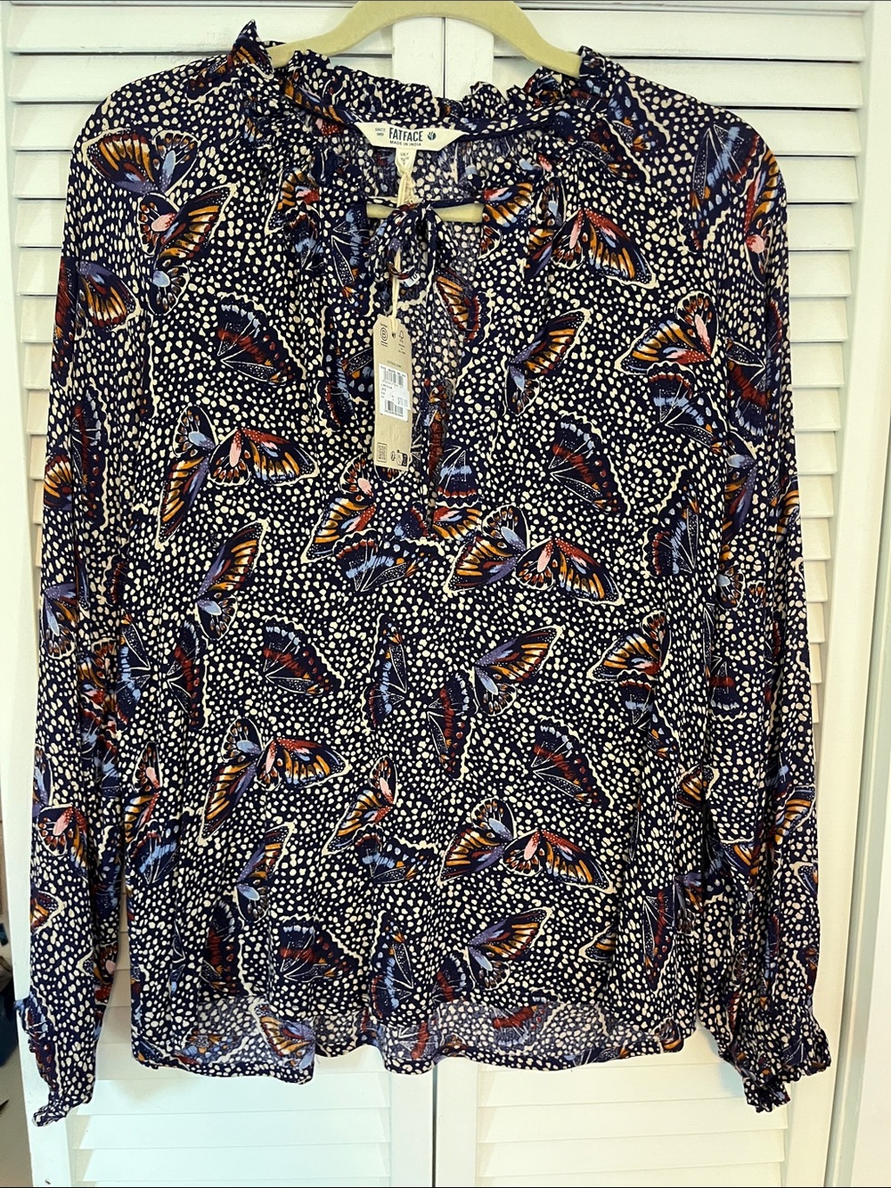 Fat Face Butterflies Dark Blue Pullover Top NWT Sz 4 Flaw